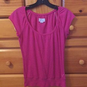 Hot Pink American Eagle Tee!